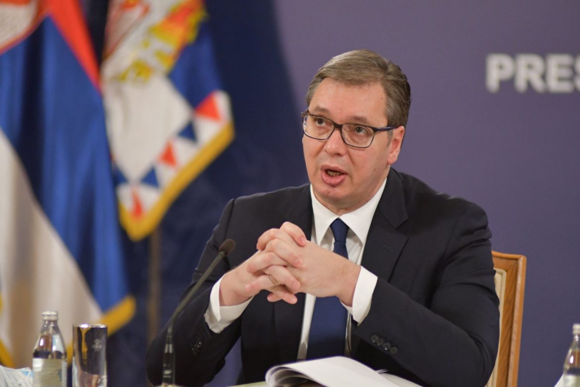 Vučić o oporezivanju frilensera: Da napravimo kompromis da plate porez