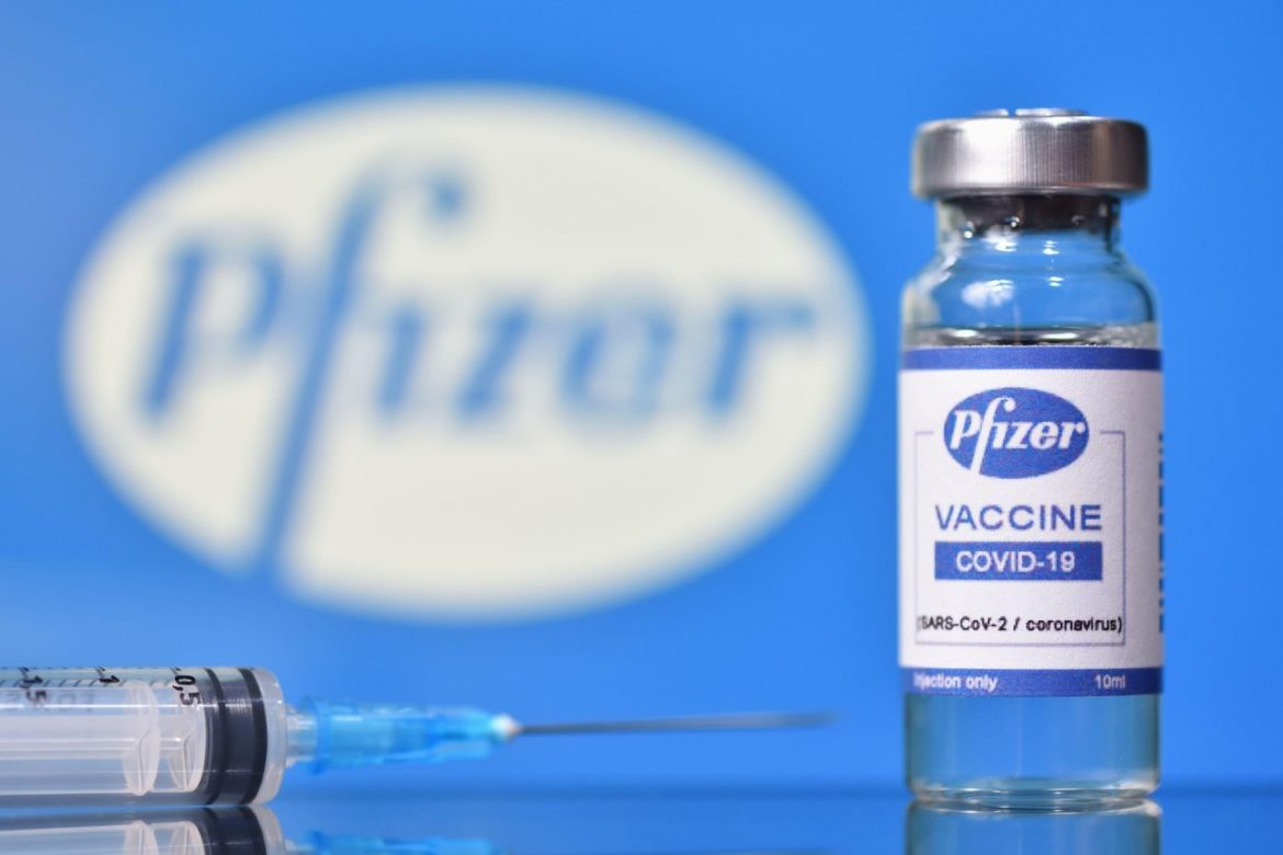 Švajcarska odobrila vakcinu Fajzer/BioNTek