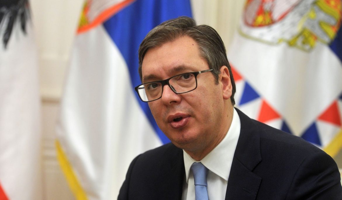 Vučić uputio božićnu čestitku mitopolitu dabrobosanskom Hrizostomu