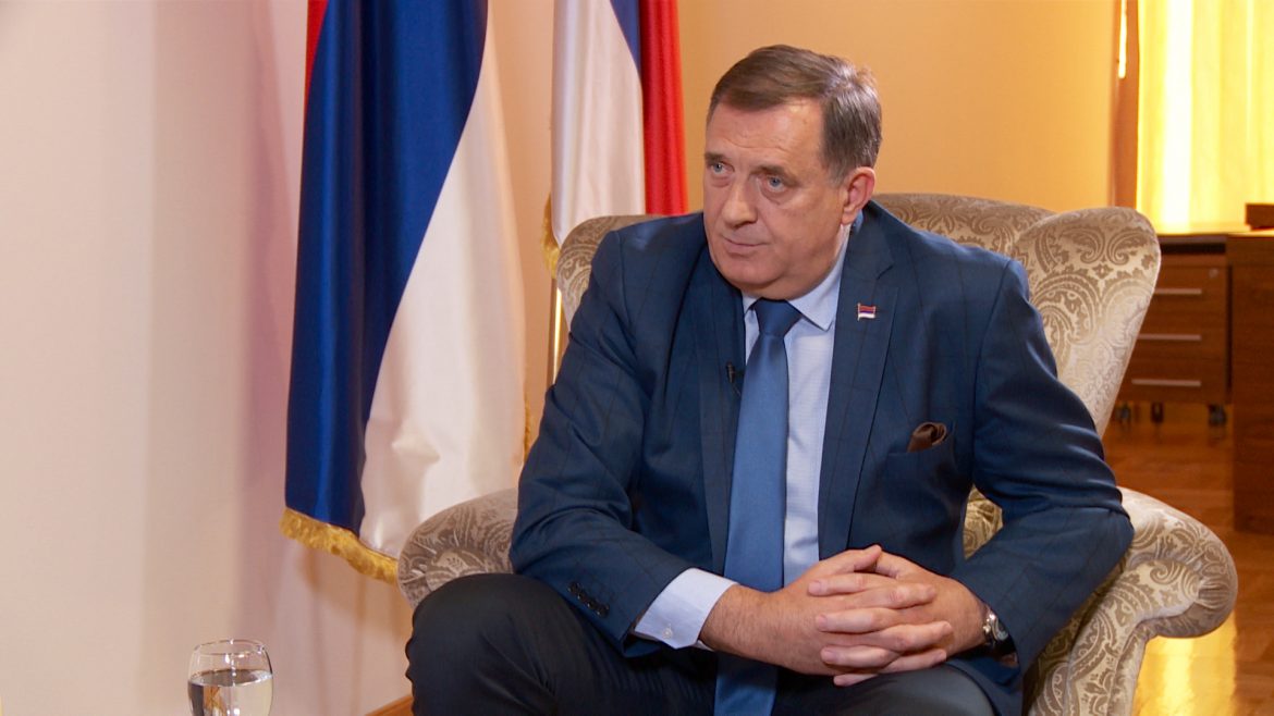 Dodik: Zamoliću Vučića da deo vakcina dodeli RS