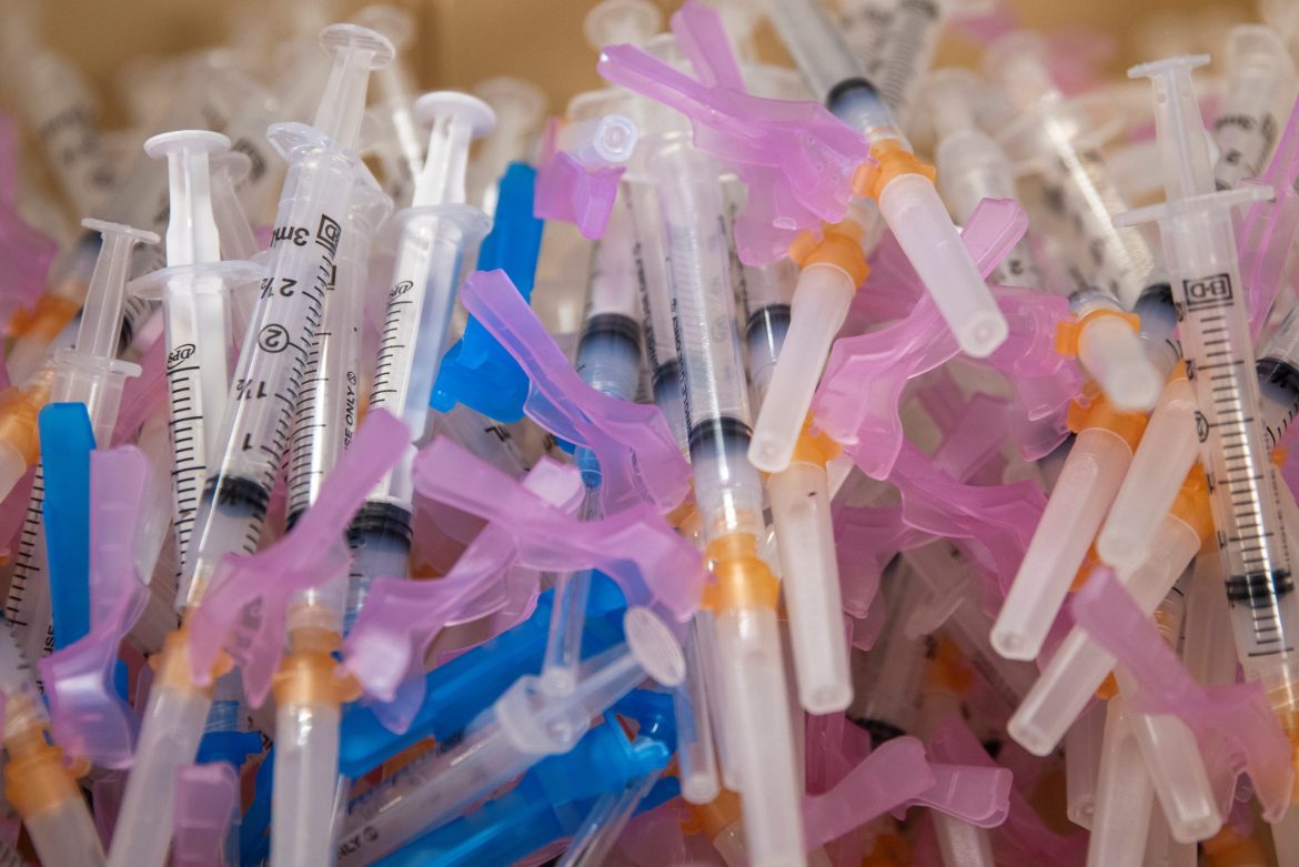 U Hrvatskoj počinje distribucija Moderninih i AstraZenekinih vakcina