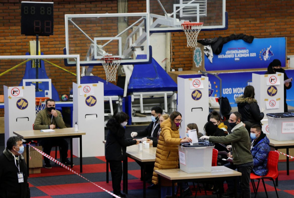 Danas vanredni parlamentarni izbori na Kosovu