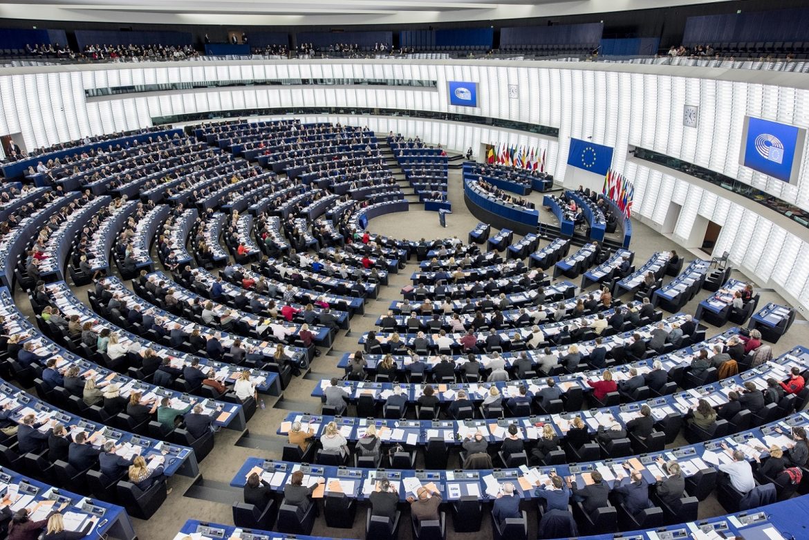 Odbor Evropskog parlamenta usvojio Bilčikov izveštaj