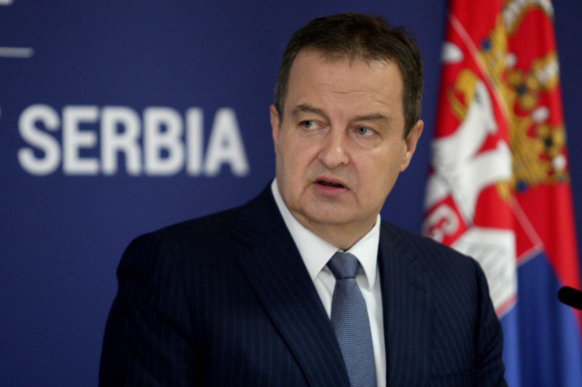 Dačić: Srbija je nezavisna, sama odlučuje šta radi