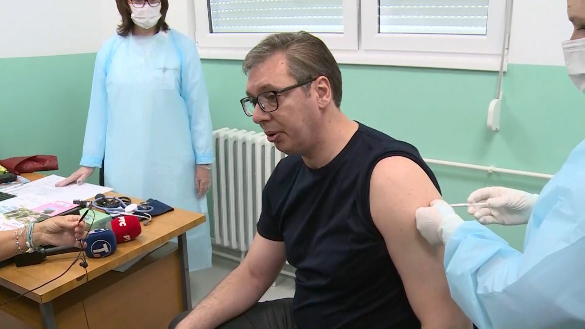 Vučić primio drugu dozu vakcine