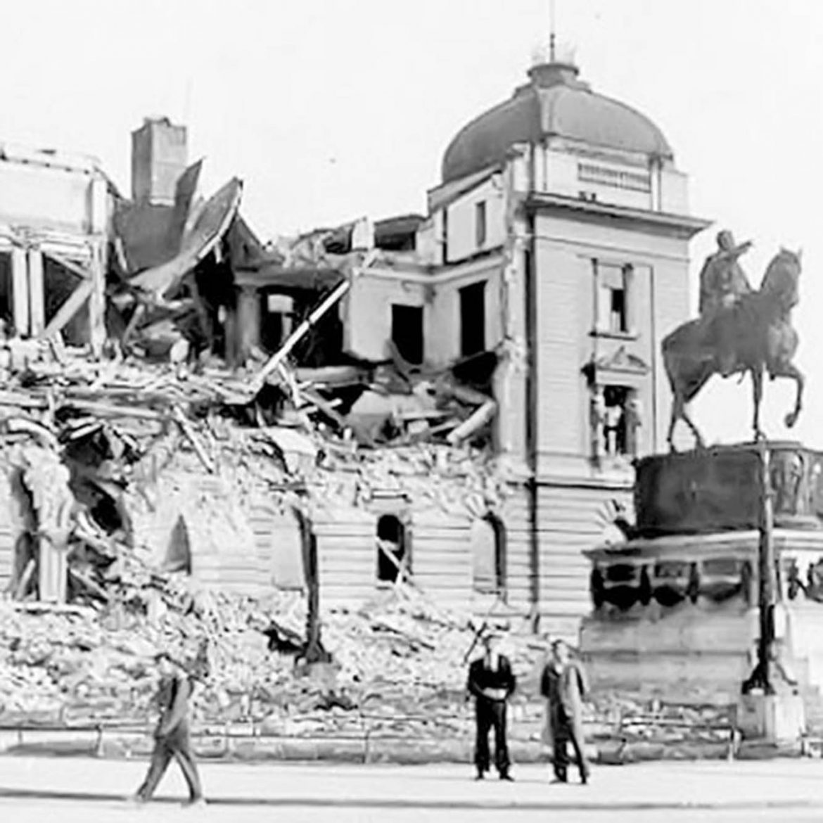 Na današnji dan 1941. godine bombardovan Beograd