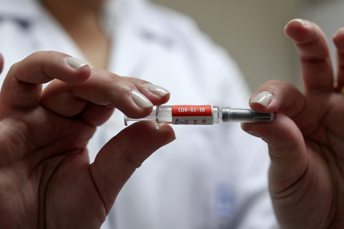 Kanada odobrila Fajzerovu vakcinu za decu od 12 godina