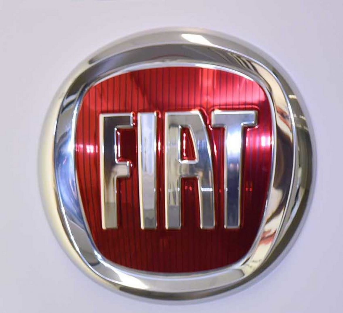 Fiat-Krajsler povlači kamionete jer im mogu otpasti točkovi