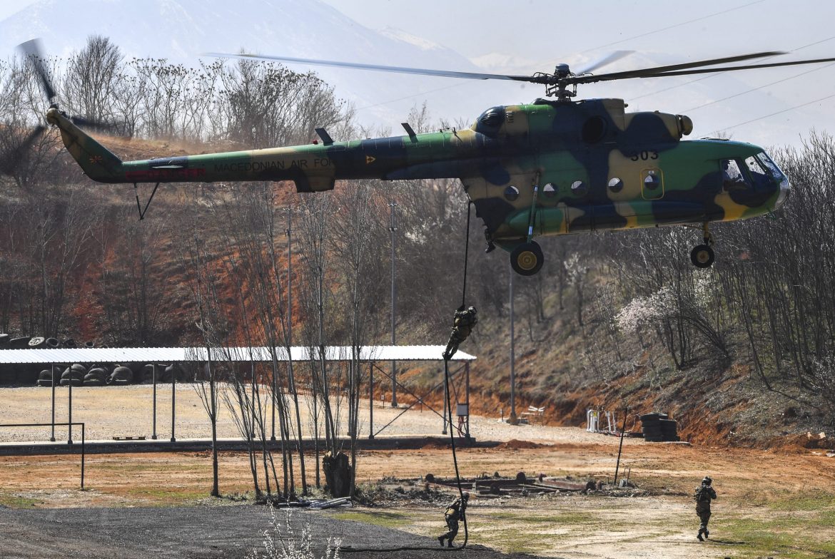 Velika količina američke vojne opreme stigla u Albaniju uoči vežbe NATO-a