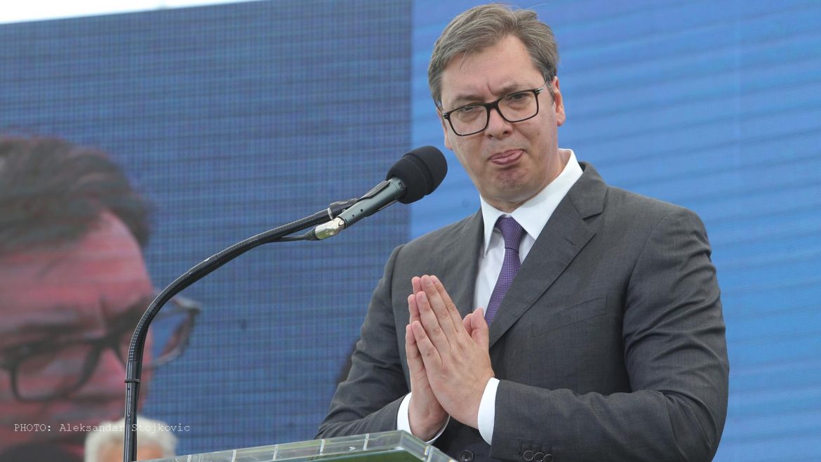 Vučić: Prosečna plata u martu 555 evra
