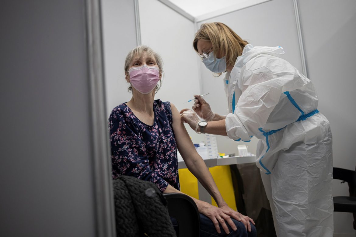 U Srbiji dato 5,2 miliona doza vakcina