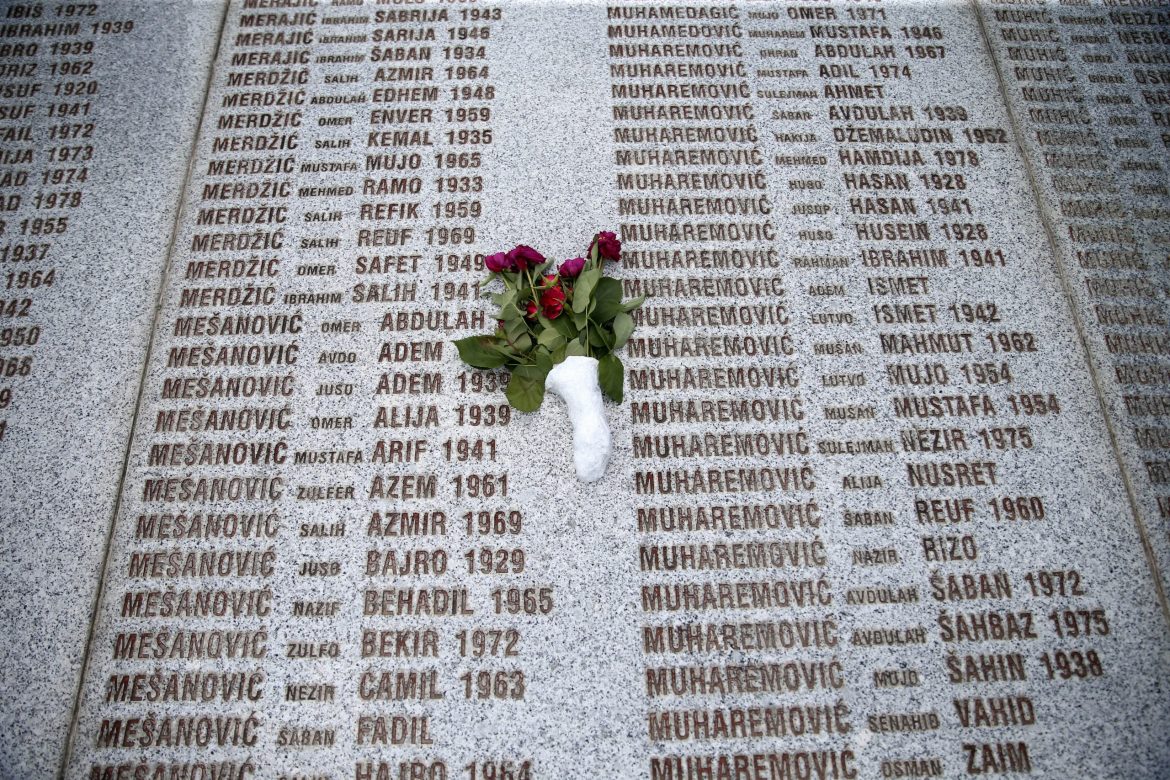 SAD pozdravile usvajanje Rezolucije o Srebrenici