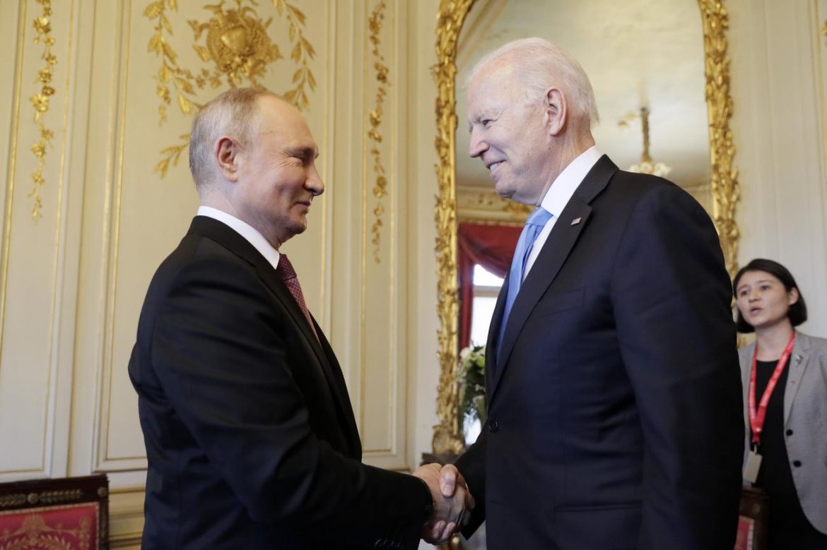Počeo sastanak Putina i Bajdena