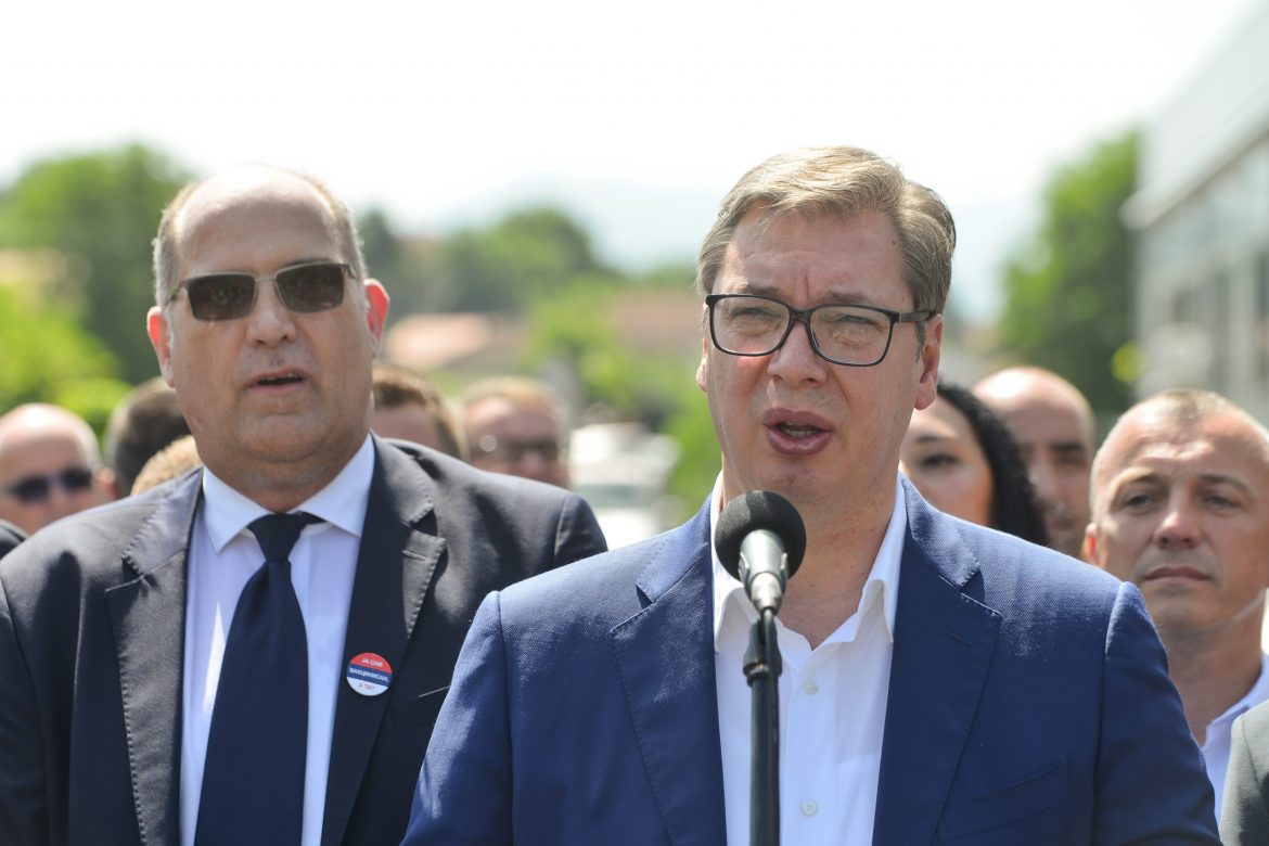 Vučić: U predsedništvu se desio Jeremićev politički performans