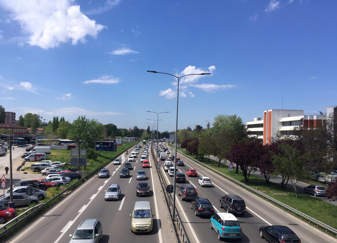 Na Obilaznici oko Beograda usporen saobraćaj zbog radova