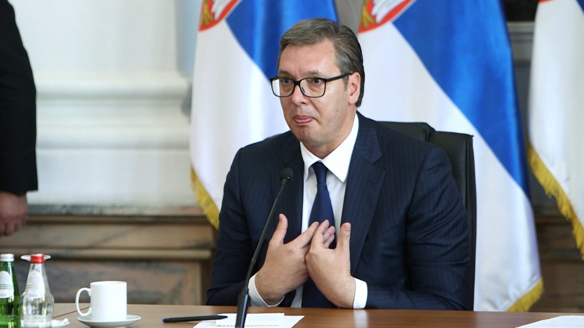 Vučić najavio lutriju za vakcinisane