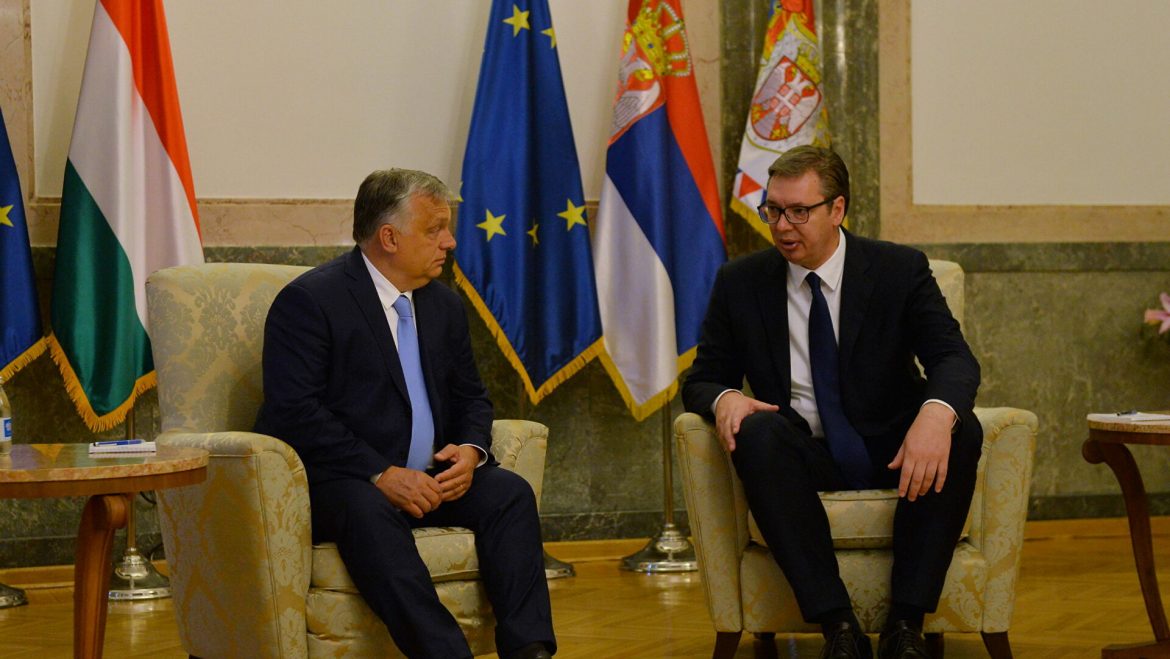 Aleksandar Vučić danas u Budimpešti na demografskom Samitu