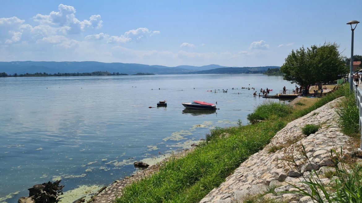 Danas sunčano i toplo, temperatura do 27 stepeni