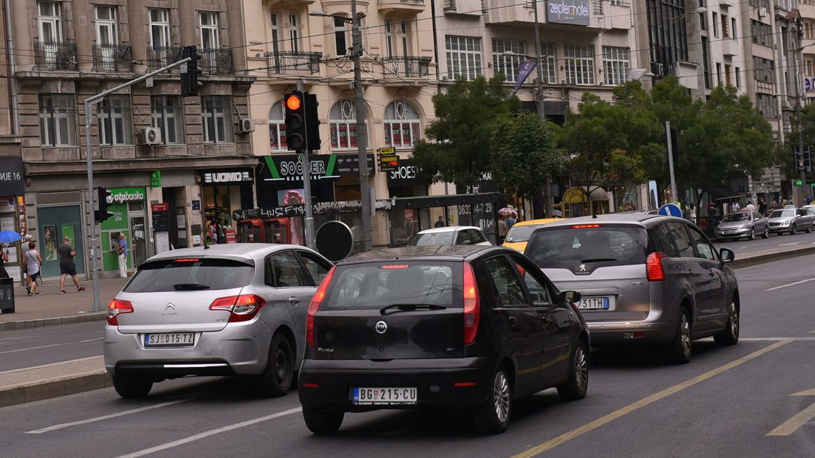 Velika promena u registraciji vozila u Srbiji, porez po godištu, a ne po kubikaži