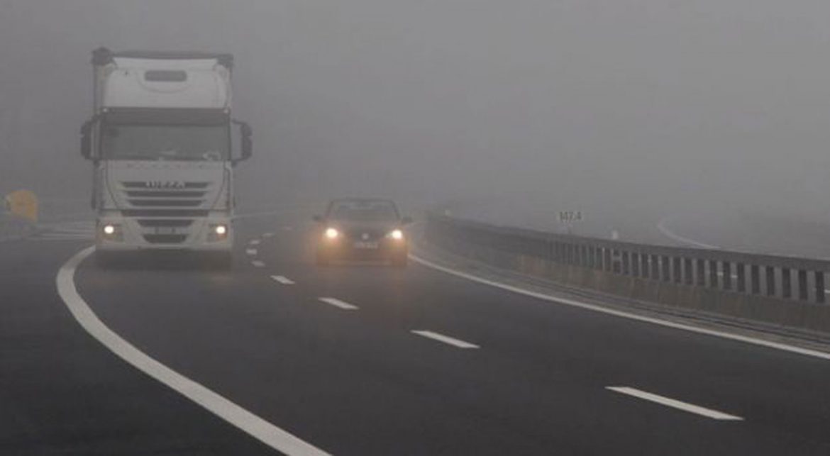 AMSS: Danas pojačan saobraćaj, oprez zbog magle