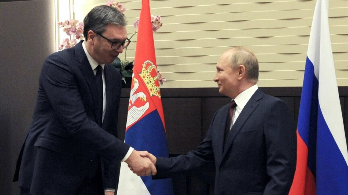 Putinova poruka Vučiću u Sočiju o gasu: Naći ćemo prihvatljivo rešenje