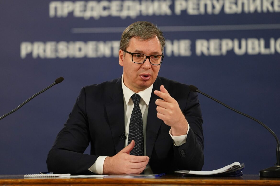 Vučić: Još nisam doneo odluku da li da potpišem Zakon o eksproprijaciji