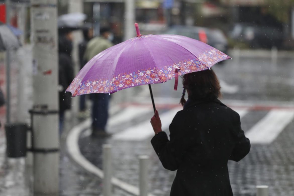 U Srbiji danas pretežno oblačno, posle podne kiša