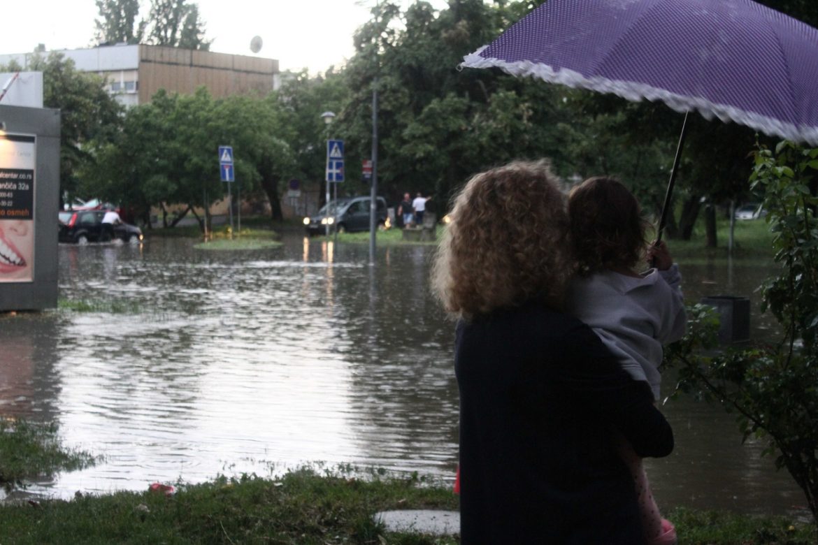 RHMZ upozorava na veliku količinu padavina, moguća izlivanja reka