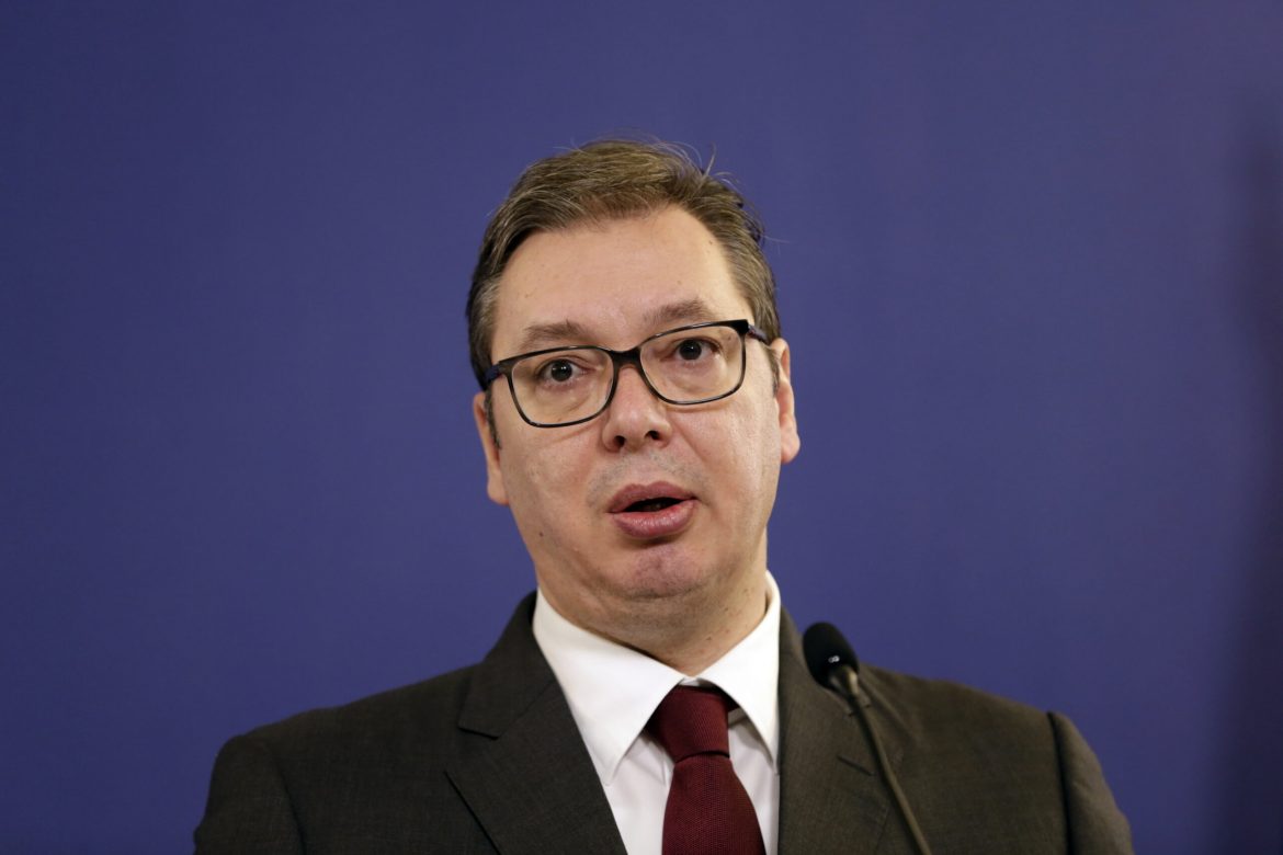 Aleksandar Vučić se sastao sa Janezom Janšom u Glazgovu