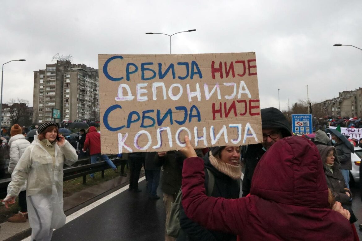 Jagodinci protestovali protiv otvaranja rudnika litijuma u Pomoravlju
