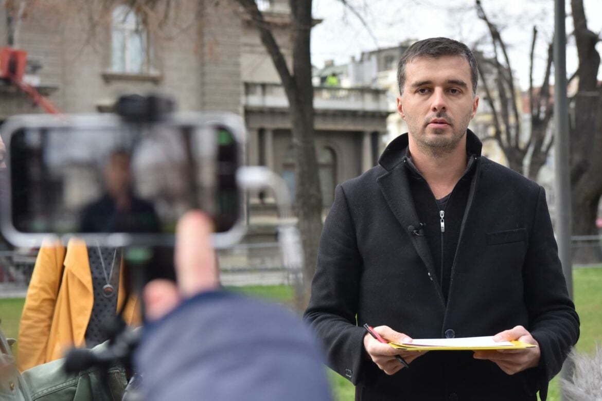 Savo Manojlović: Ne nastavljamo proteste, čuo sam se sa Vučićem, zahtevi ispunjeni