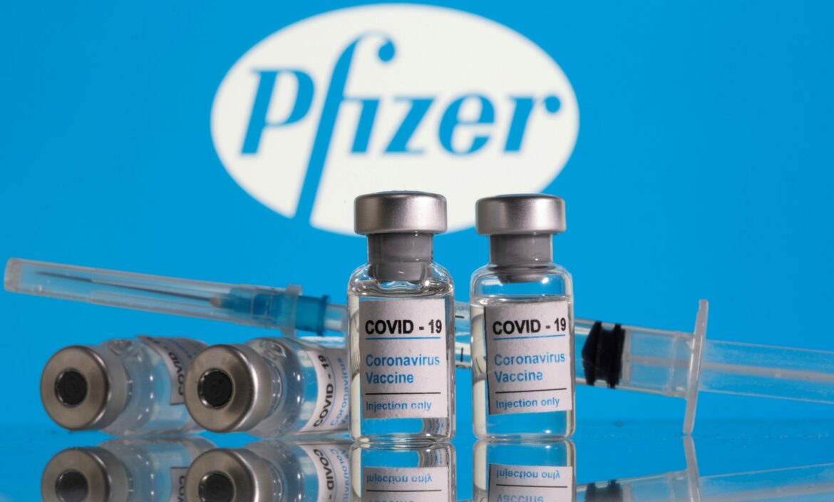 Fajzer tvrdi da njihova buster vakcina štiti od omikron soja