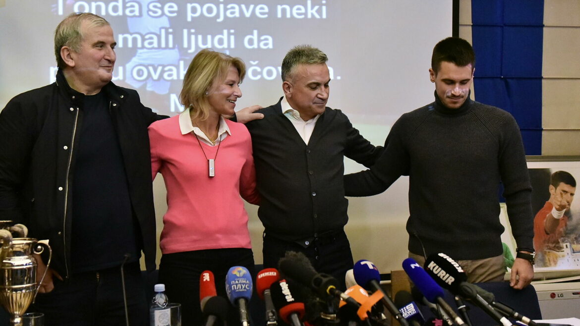Porodica Đoković: Politika i drugi interesi prevladali