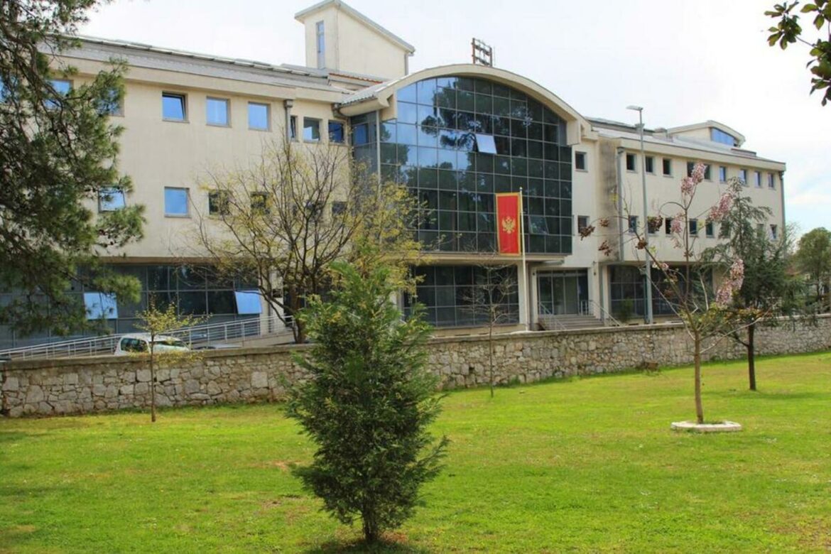 Crna Gora: Početak drugog polugodišta odložen za 31. januar