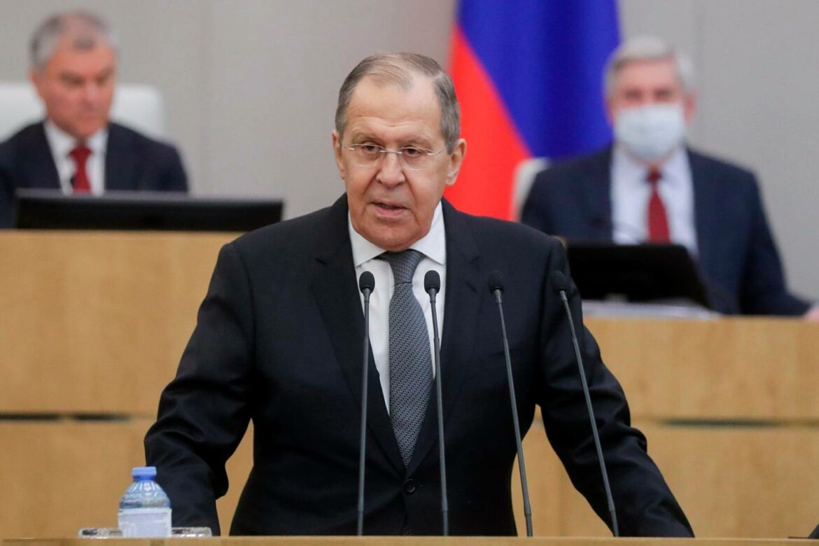 Lavrov: Rusija želi diplomatiju, a ne rat