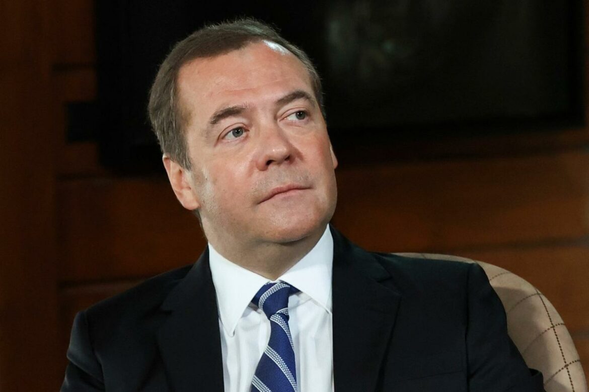 Medvedev: Kijevske vlasti postale neprijatelji pravoslavne vere