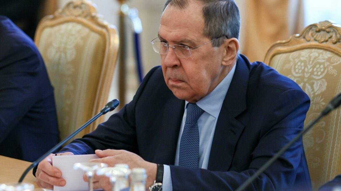 Lavrov: Nećemo dozvoliti da Ukrajina dobije nuklearno oružje