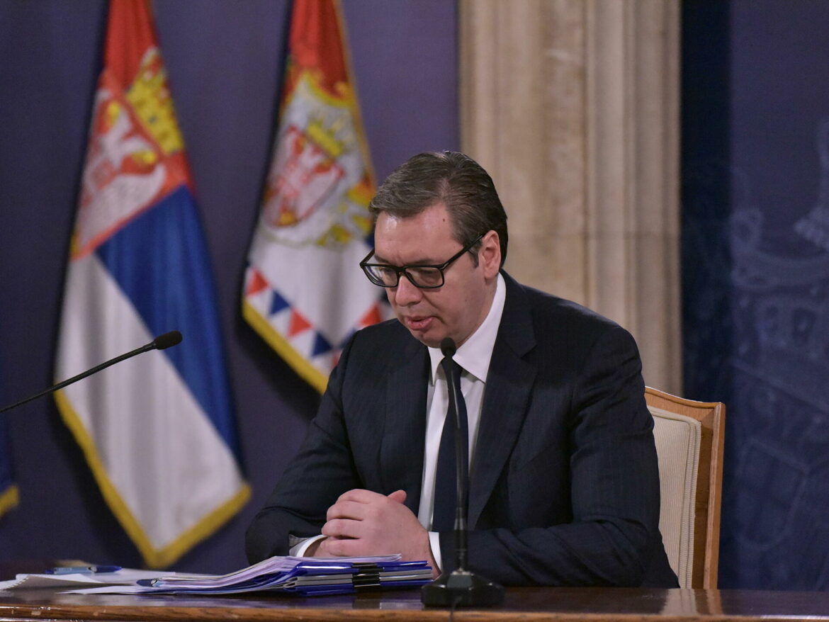 Vučić: Strogo ćemo u Srbiji kažnjavati sve koji idu na ratište u Ukrajinu