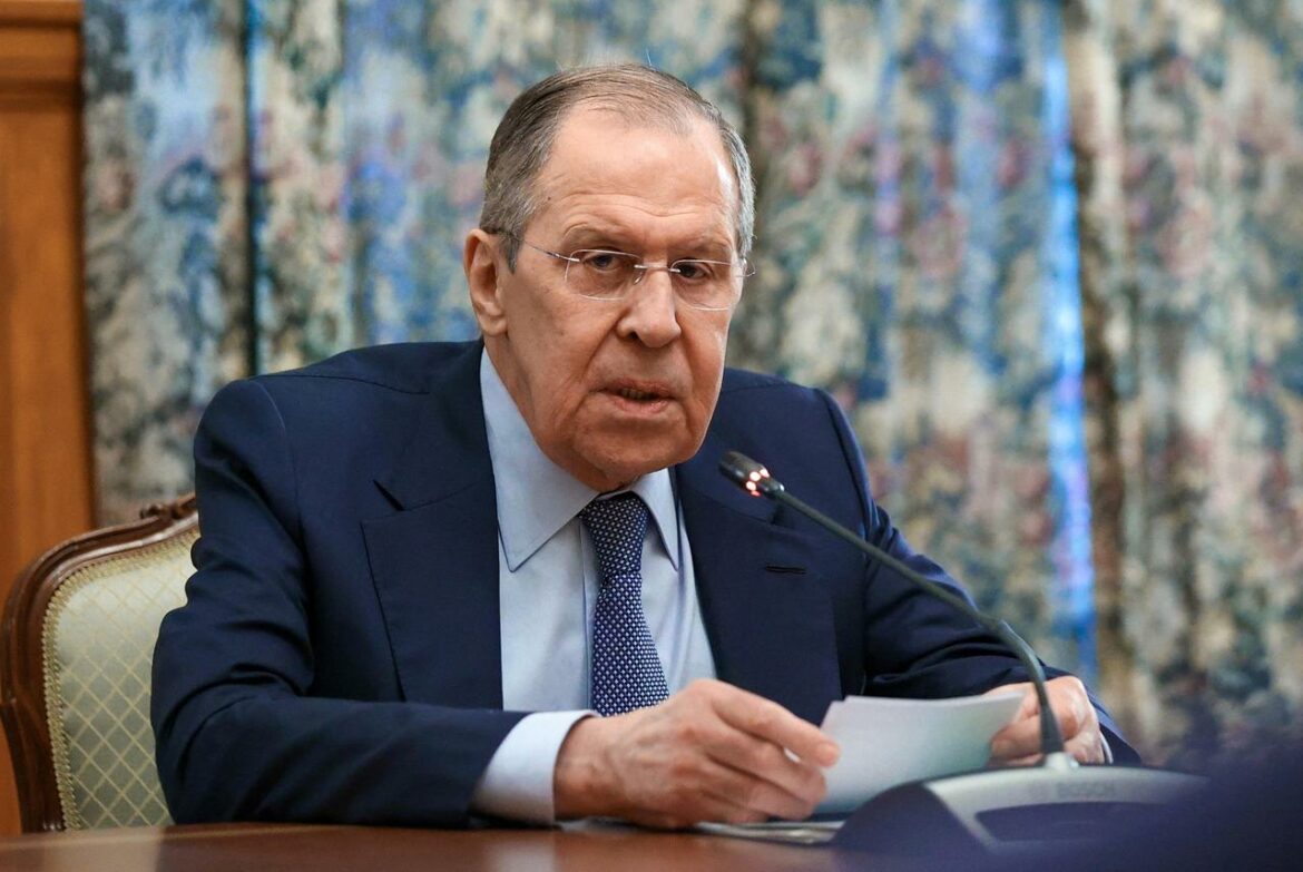 Lavrov: Ukrajinske vlasti koriste civile kao živi štit