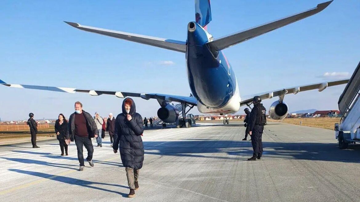 Prijavljena bomba na letu „Er Srbije“ za Moskvu, avion vraćen za Beograd