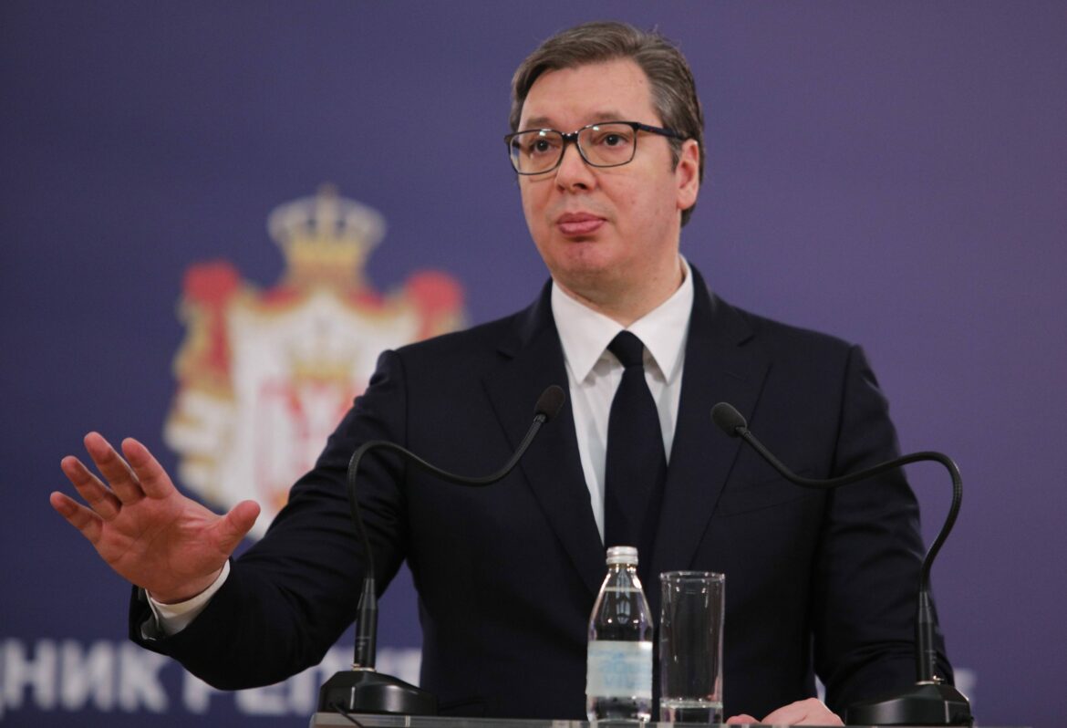 Vučić: Očekujem da Kvinta jasno osudi ponašanje Prištine, ne smemo da upadnemo u klopku