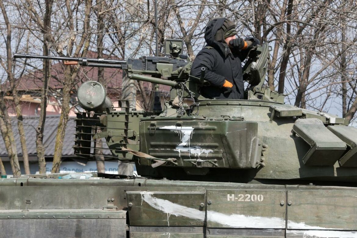 BBC: Ukrajinske vlasti tvrde da je ruski tenk pucao na starački dom