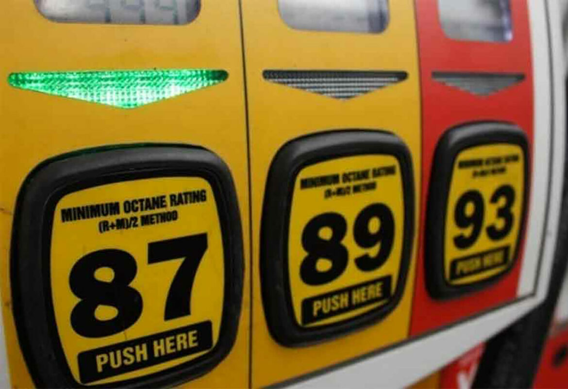 Benzin u Americi dostiže rekord: 4,14 dolara po galonu