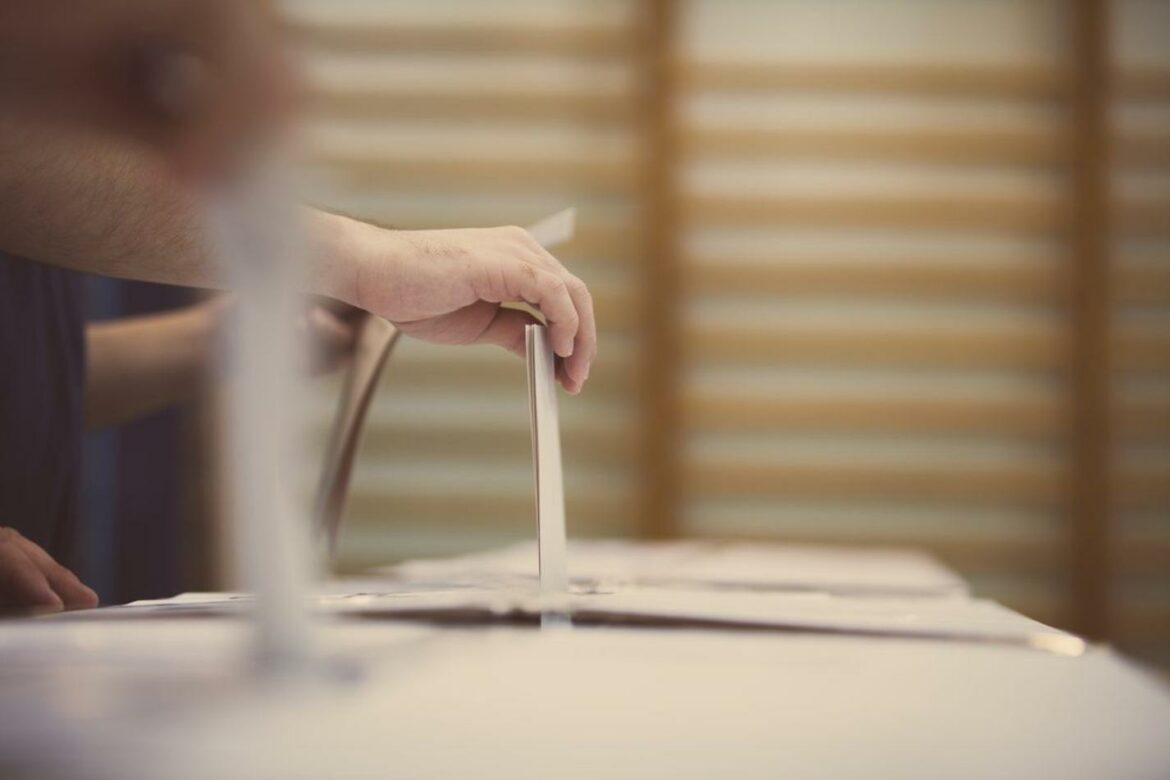 Meštani Velikog Trnovca danas četvrti put glasaju na istim izborima