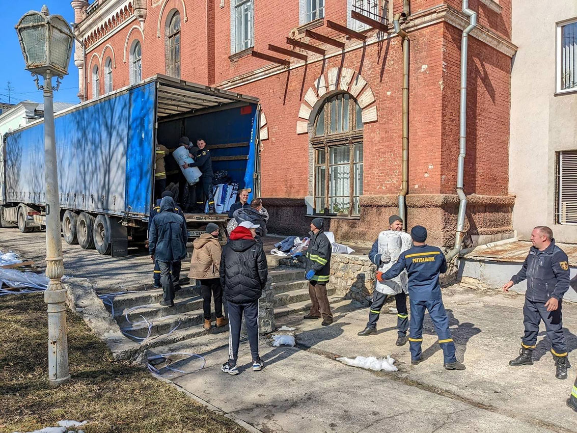 UN i partneri završili prvi konvoj humanitarne pomoći za Sumi, Ukrajina