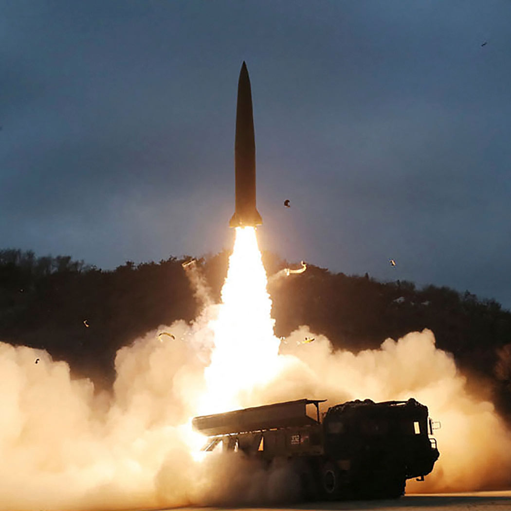 Sa svetskim pogledom na rat u Ukrajini, Severna Koreja testira novu raketu dugog dometa