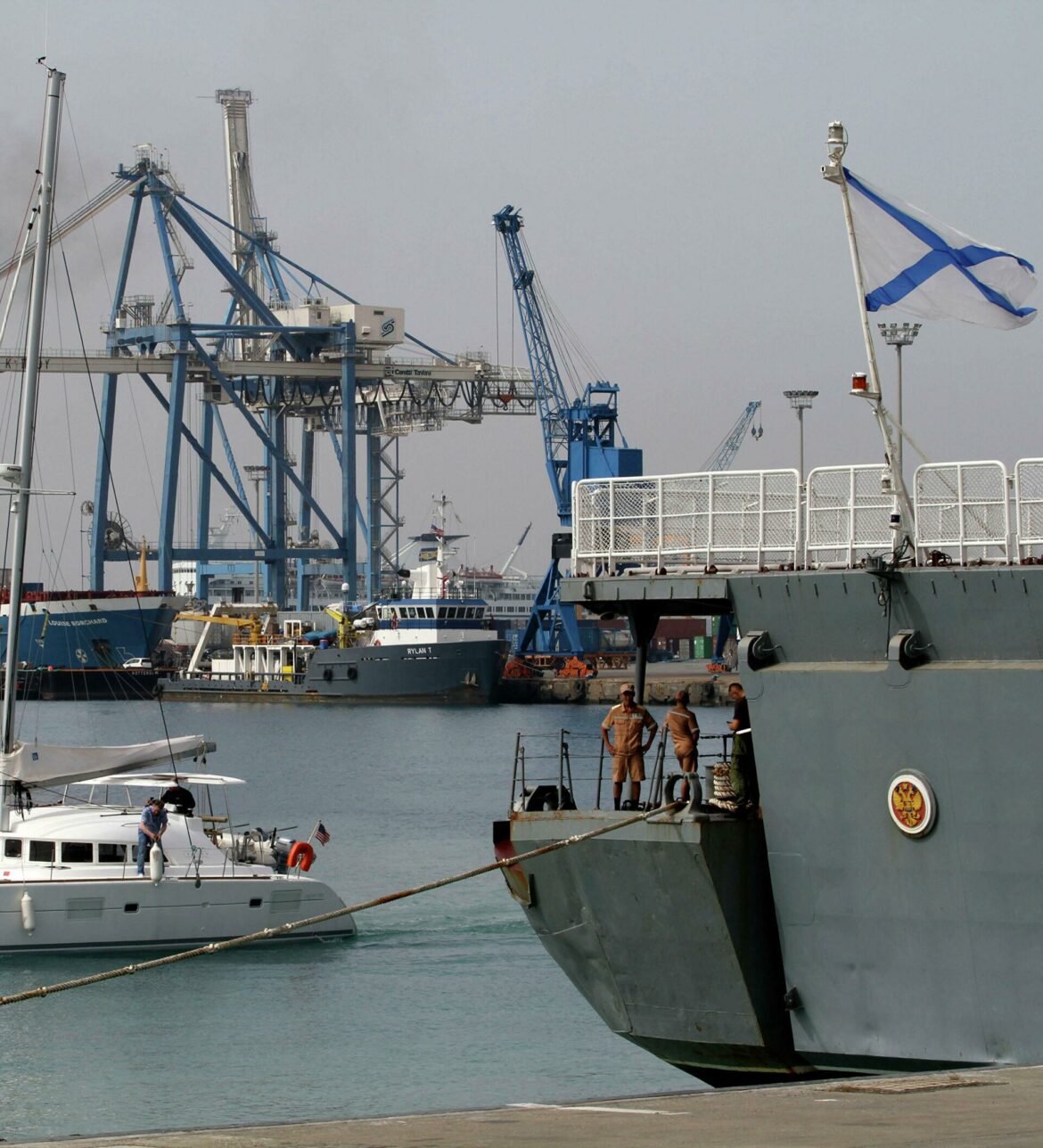 Ruskim brodovima zabranjen ulazak u luku na Kipru