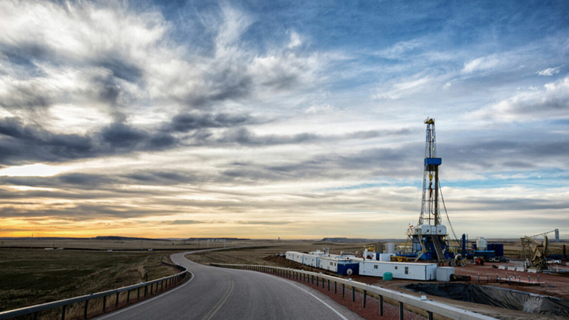 Sva četiri velika naftna preduzeća obustavljaju nove investicije u Rusiji