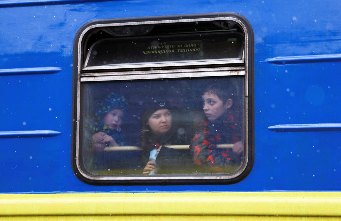 Rusi pucali na evakuacioni voz Kijev-Ivano-Frankivsk