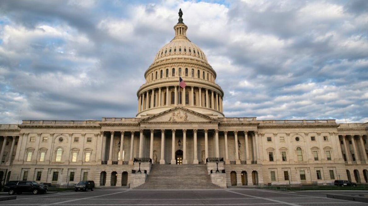 Američki Senat odlučio da se krene sa isporukom pomoći Ukrajini